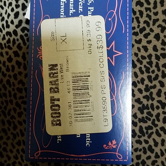 Blouse - Picture 2 of 4